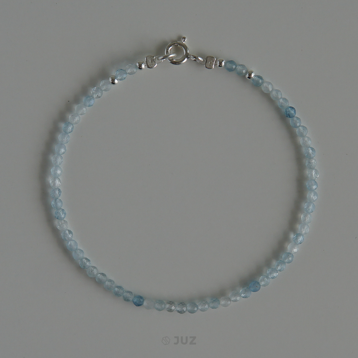 Vòng tay Aquamarine premium 2mm