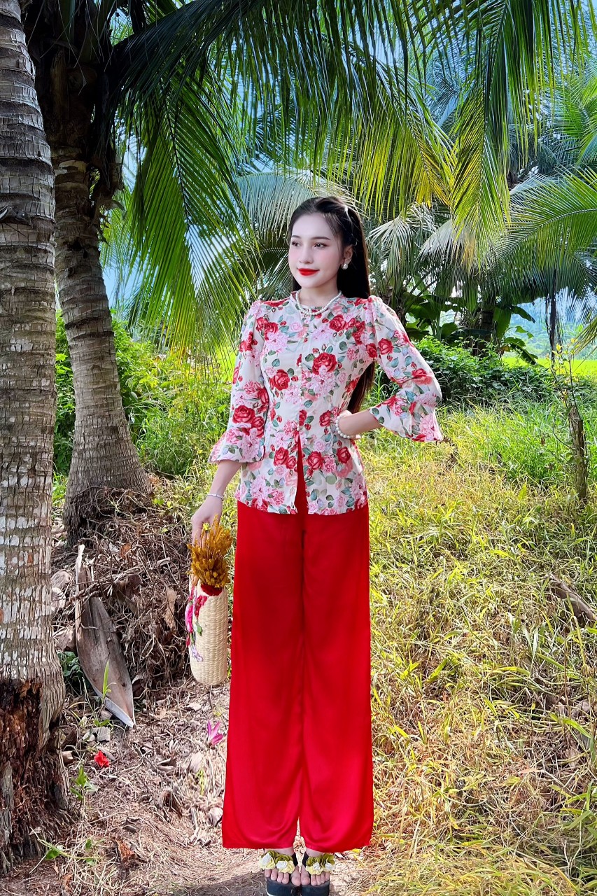 BỘ BÀ BA TAY LOE NÚT NGỌC