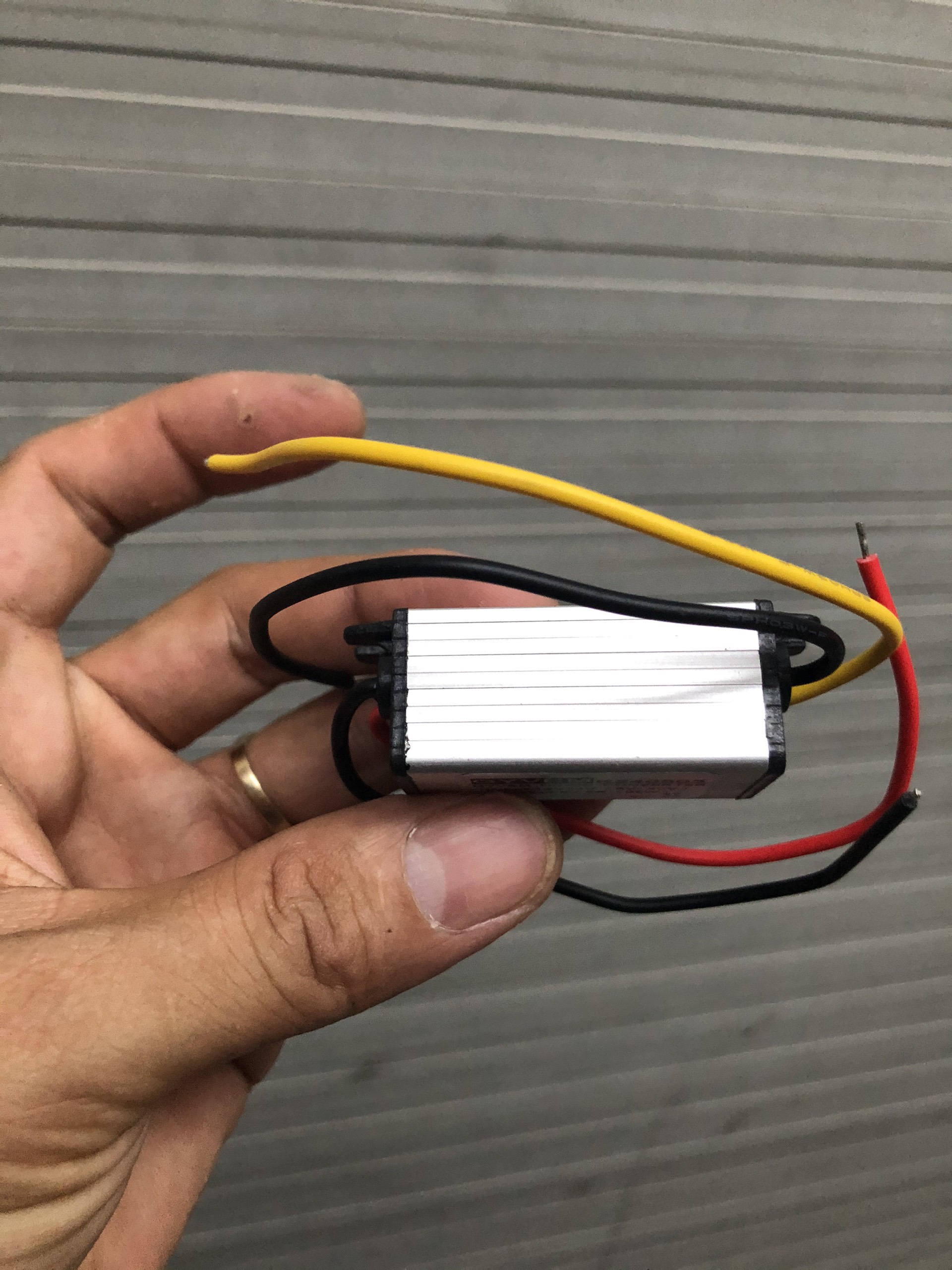 Bộ chuyển đôỉ nguồn điện 12V xuống 5V 5A
