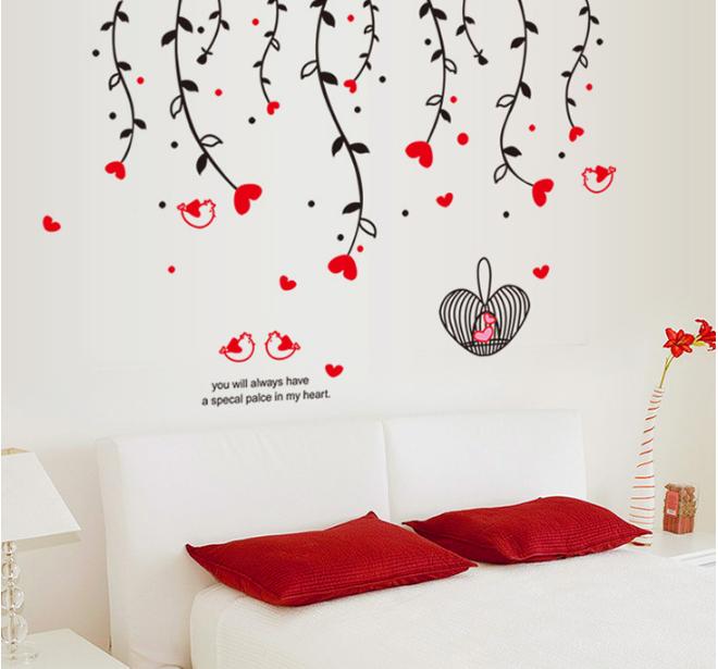 [HCM]Decal trang trí Dây leo Trái Tim Đỏ