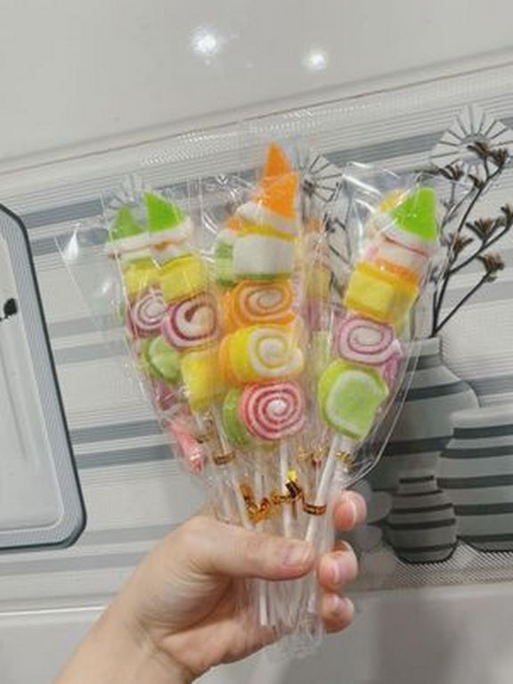Kẹo Dẻo Xiên Que Thái Lan Lẻ 100G