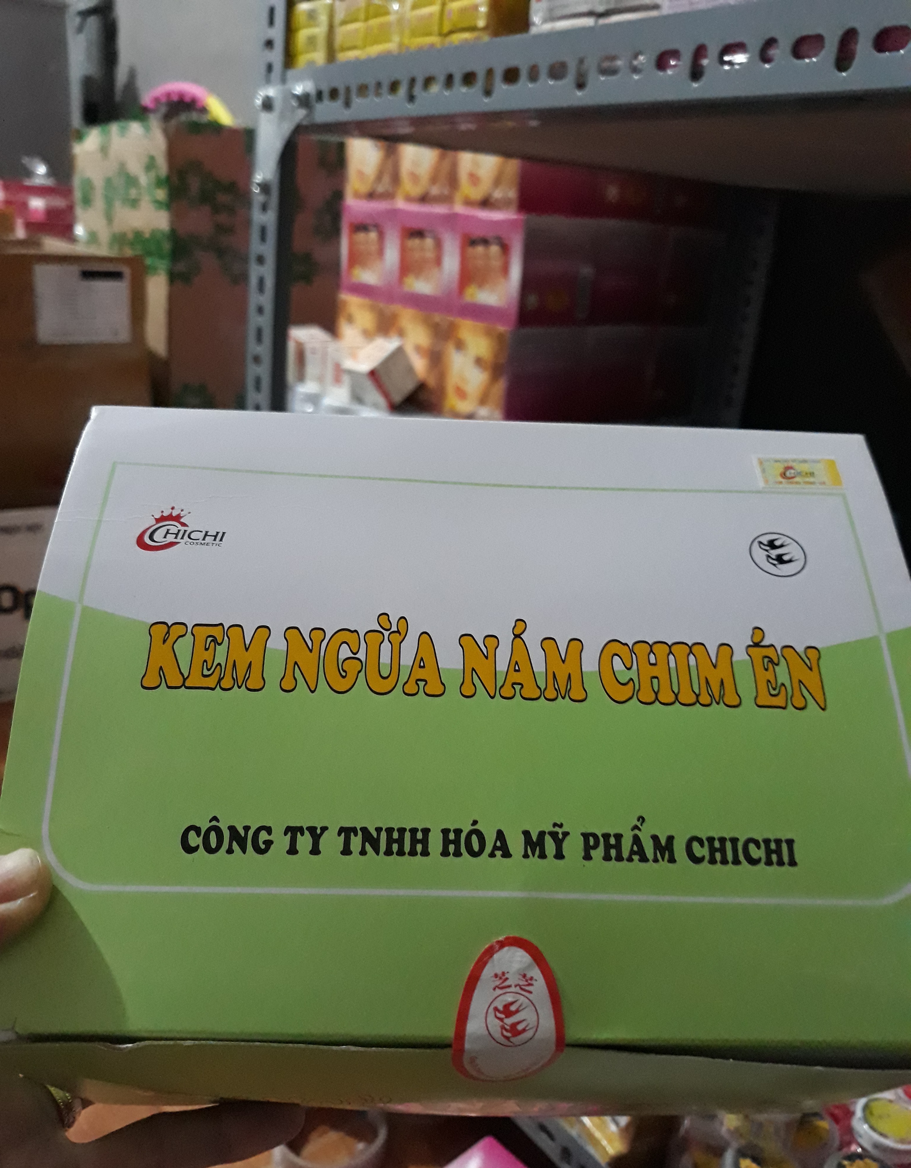 sỉ 12 hộp kem con én