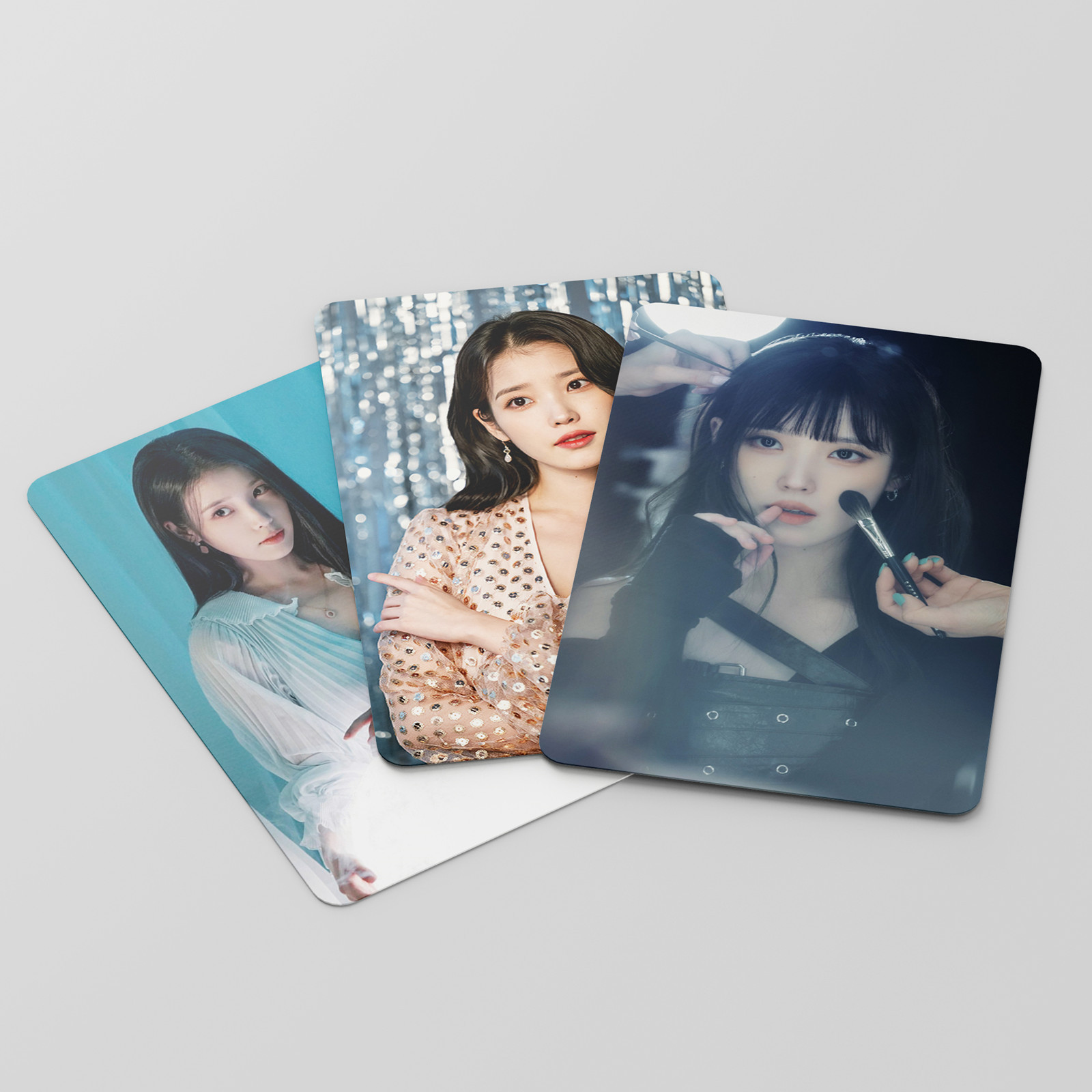 Set 55 lomo card IU Season’s Greetings 2023