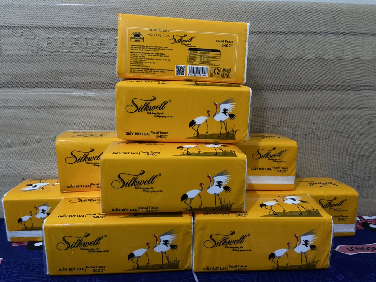 BỊCH 10 gói Giấy ăn giấy rút lụa cao cấp 3 lớp 200 Silkwell