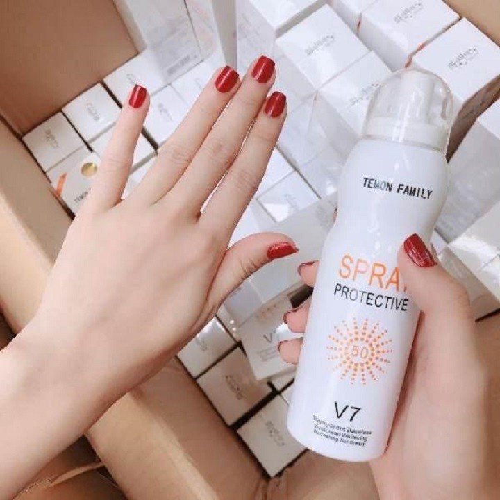 [HCM]Xịt chống nắng Sun Screen V7