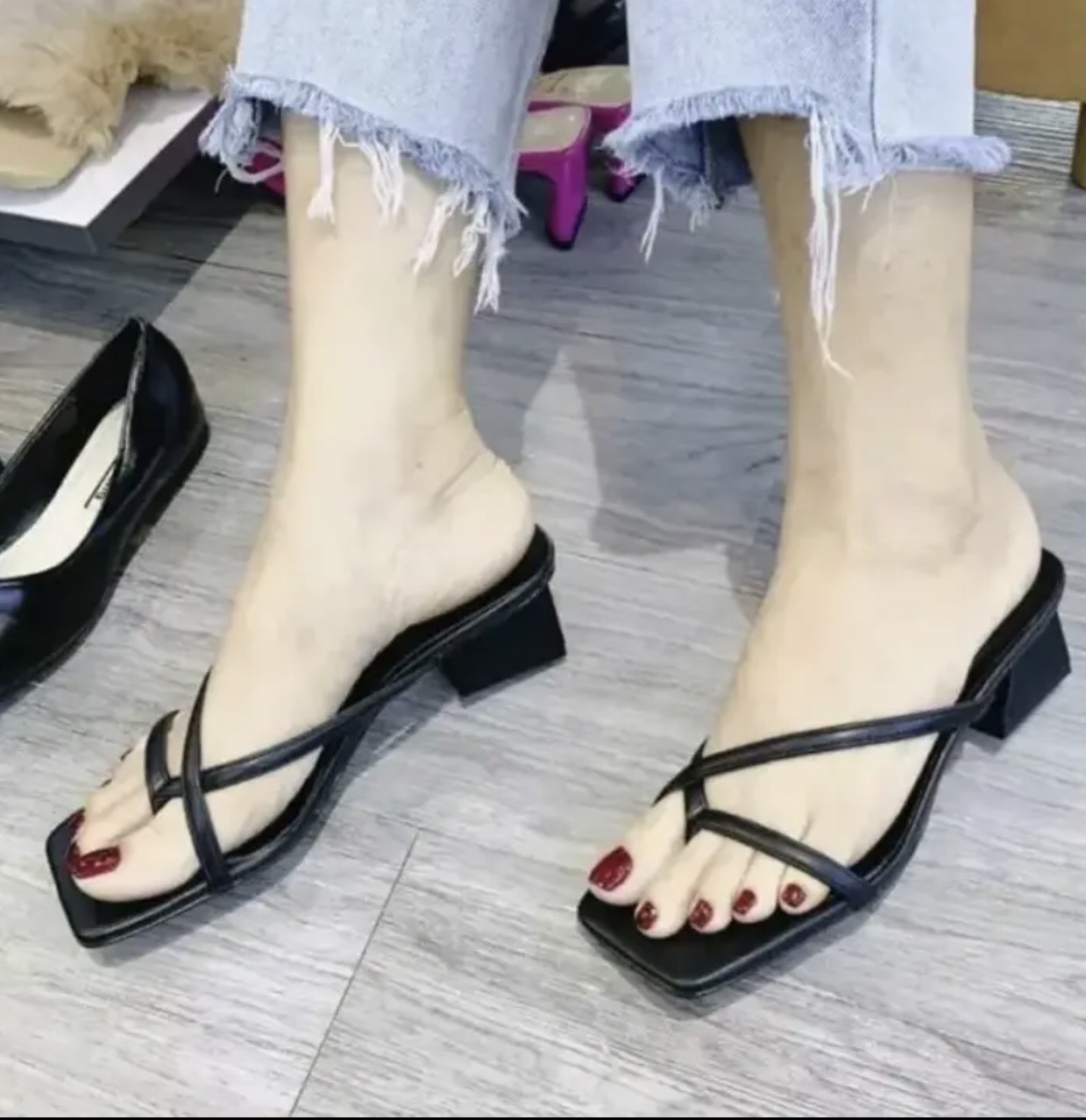 dép quai trong gót nhọn 9cm