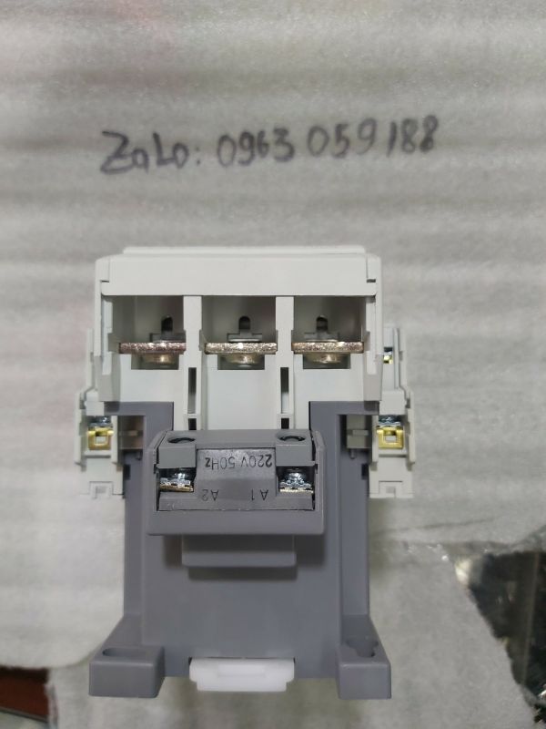 Khởi Động Từ LS MC 85A