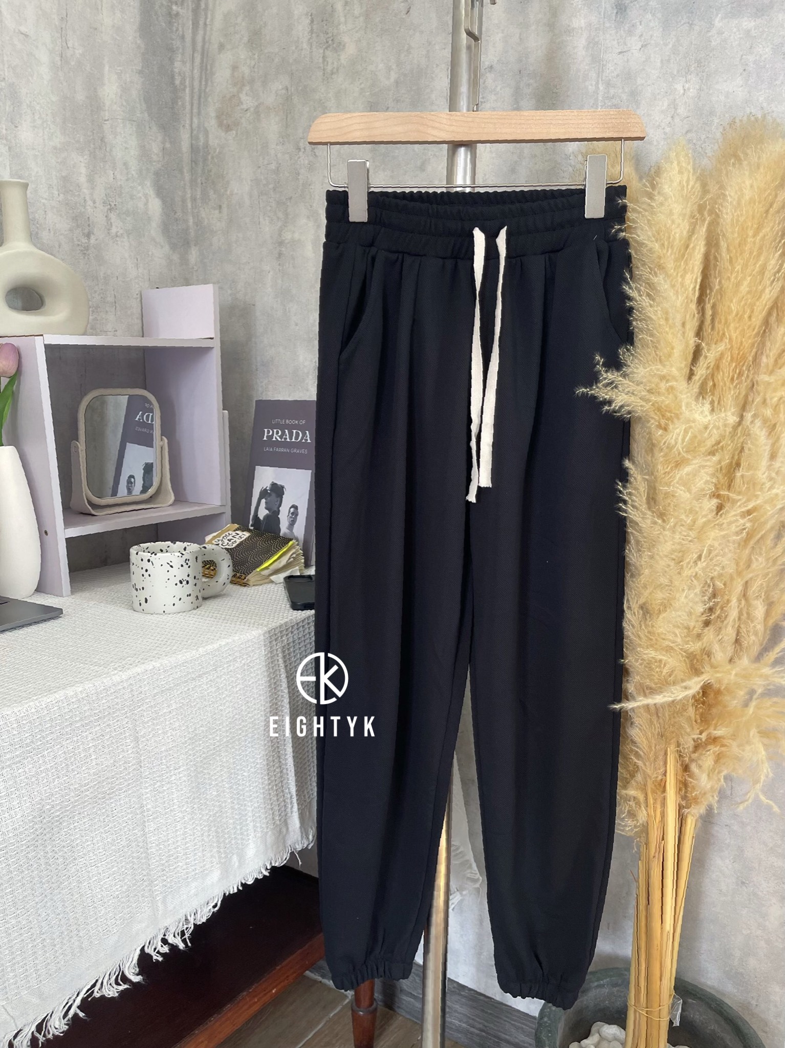 EIGHTYK Quần Dài Jogger Trơn Basic