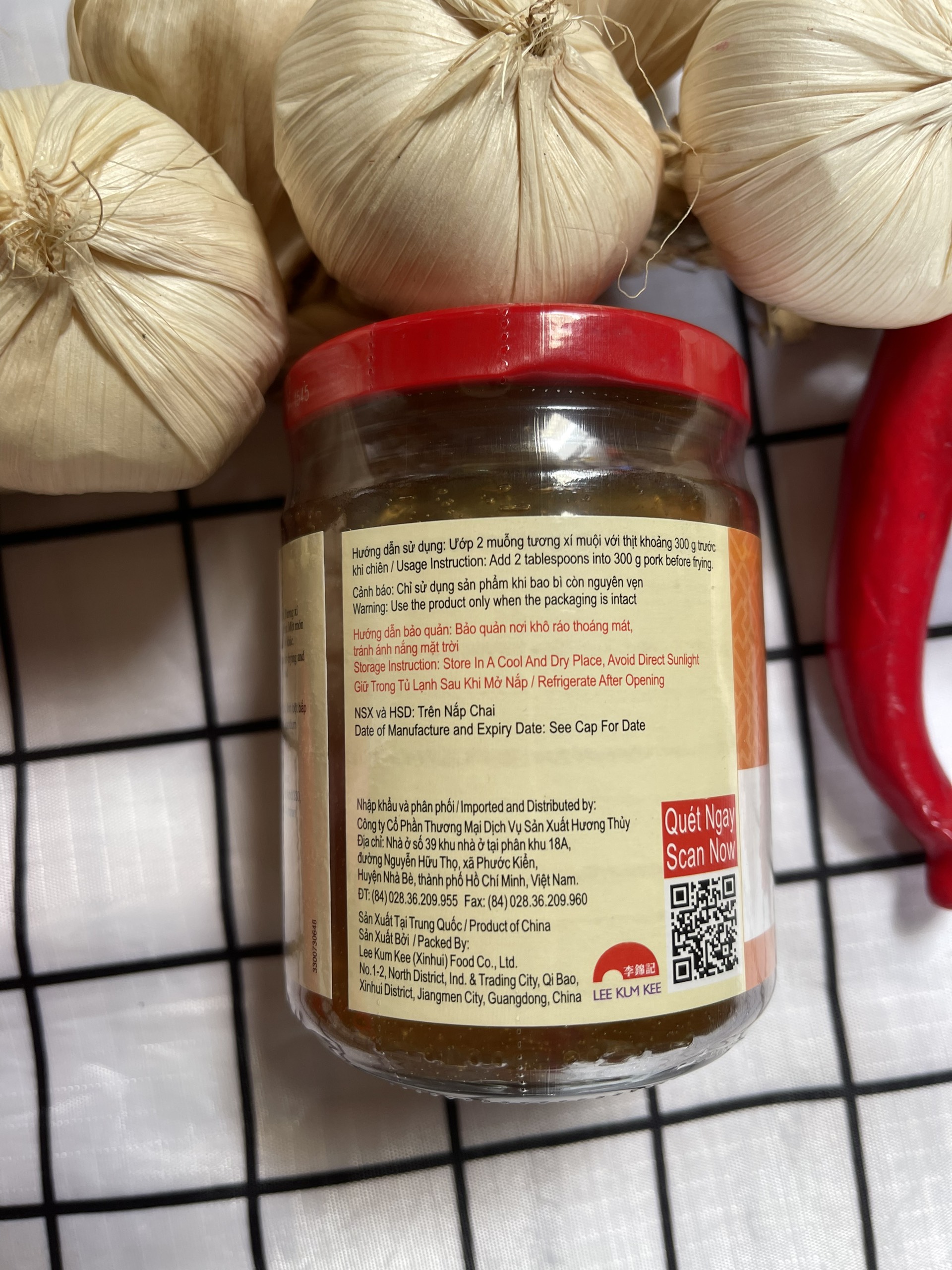 TƯƠNG XÍ MUỘI LEE KUM KEE 226GRAM