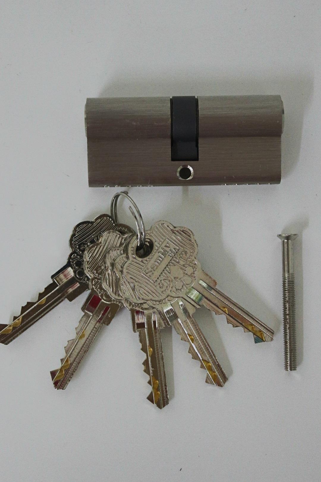 RUỘT KHOÁ SAMMY 2 ĐẦU CHÌA (CHÌA 2 RÃNH)