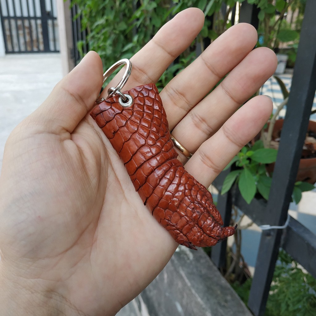 Móc Khóa Nam Ovenis Tay Cá Sấu Thật 3 Màu Đen Nâu Nâu Đỏ Phong Cách