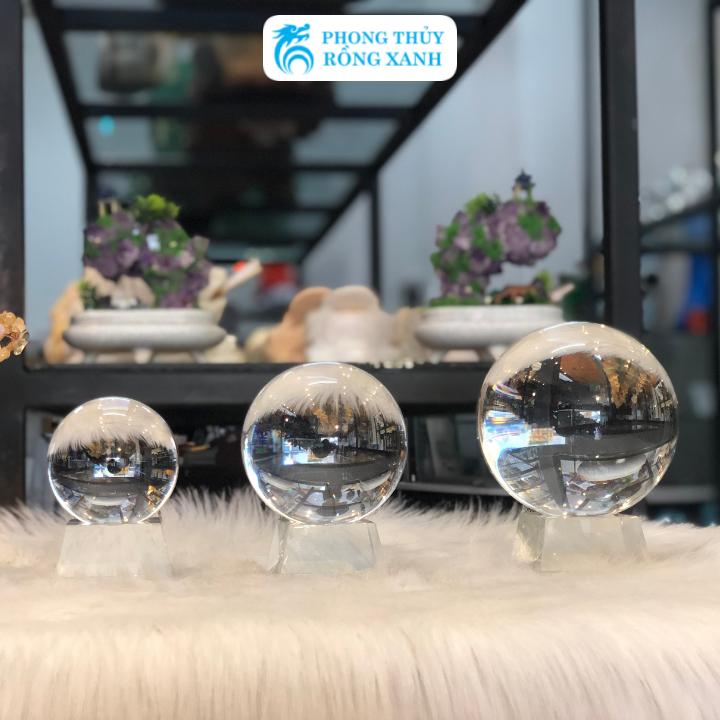 Quả Cầu Phong Thủy Pha Lê Trong Suốt