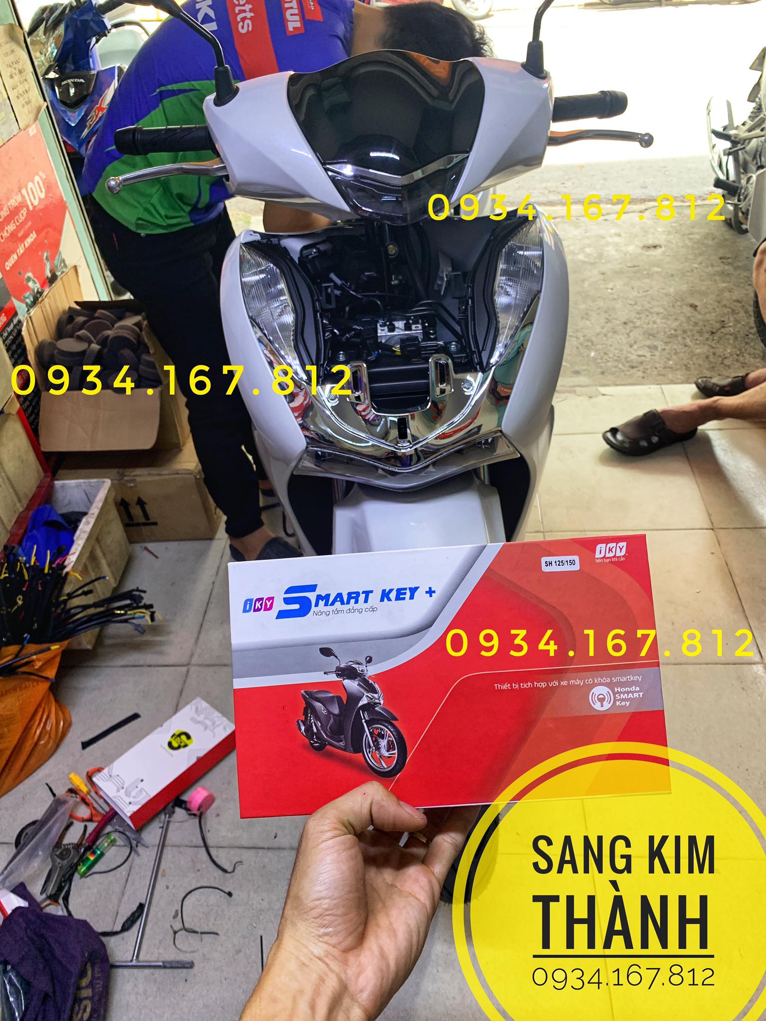 [HCM]Thiết Bị Iky Smartkey v4 Tích Hợp Trên Remote Zin Theo Xe SH 125i / 150i Chống Cướp Tự Động Khi Cách Xa 2 Mét