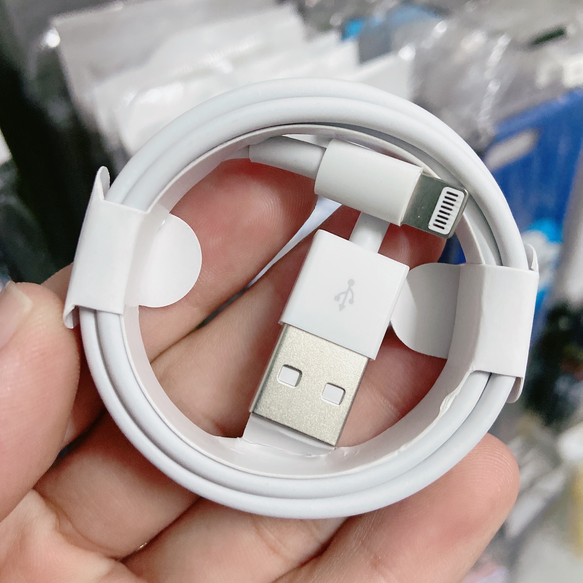 Cáp sạc lightning 5ic chính hãng