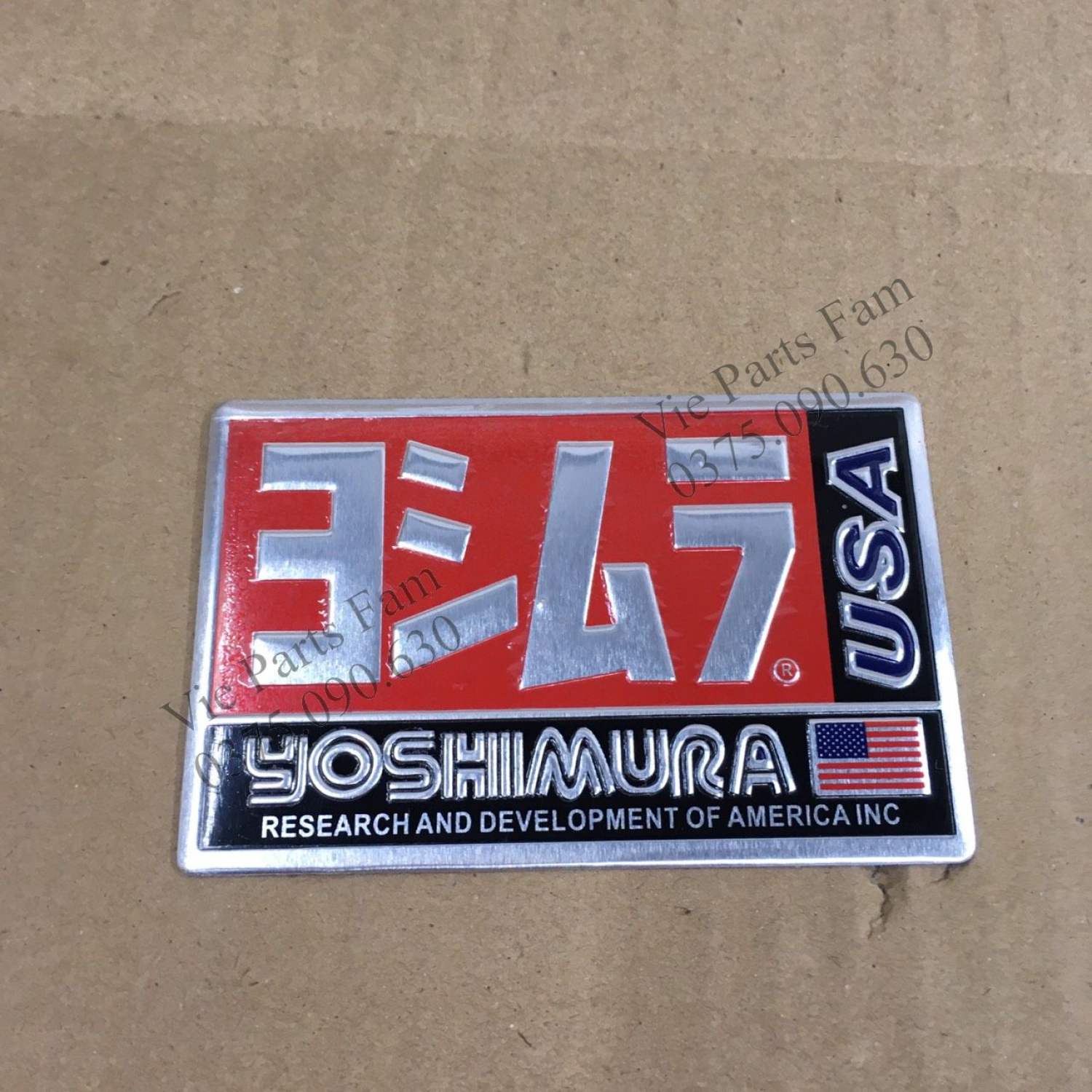 Tem nhôm ốp bô Leo, Yoshi