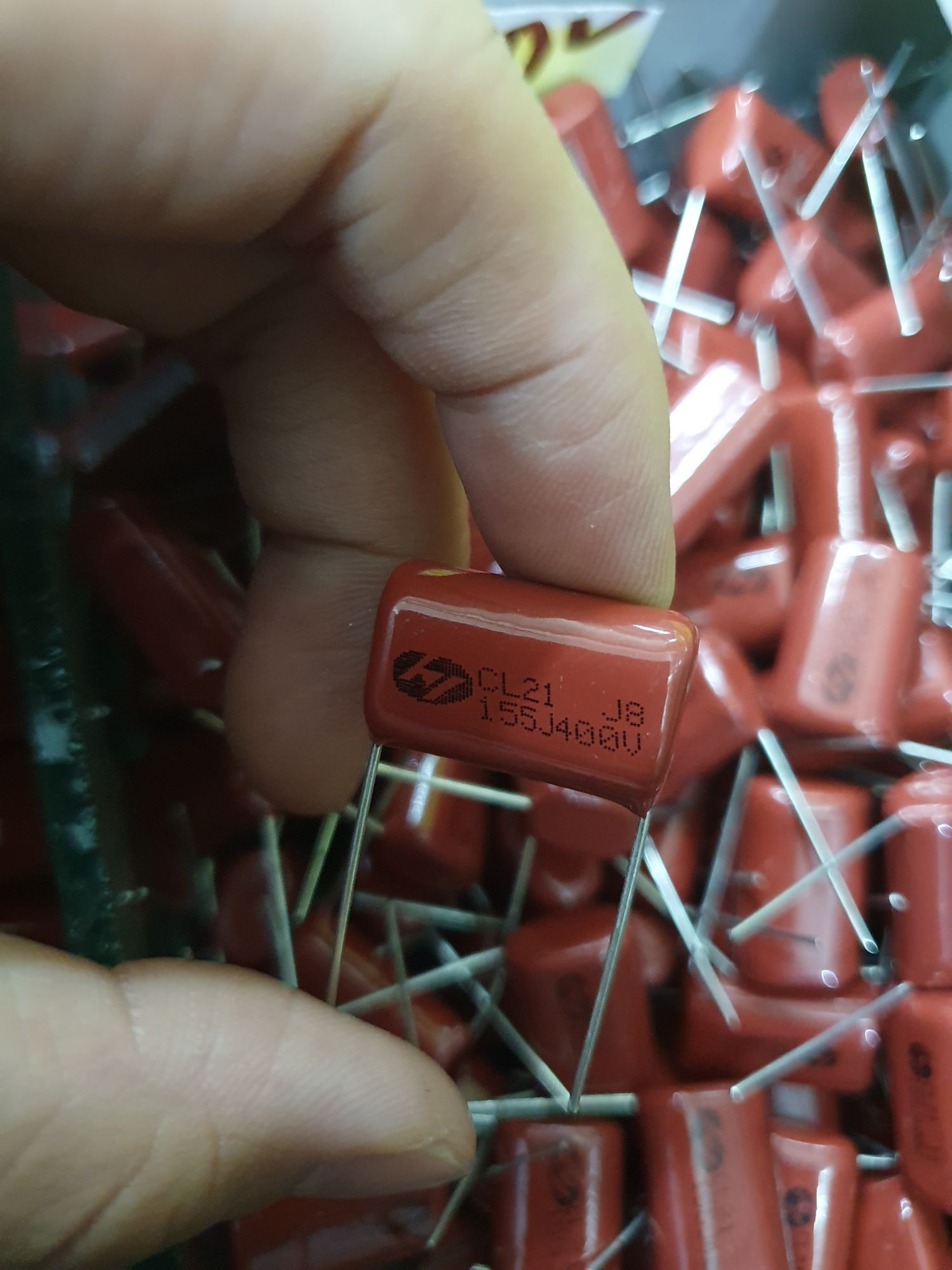 10 con tụ đỏ 155-400v