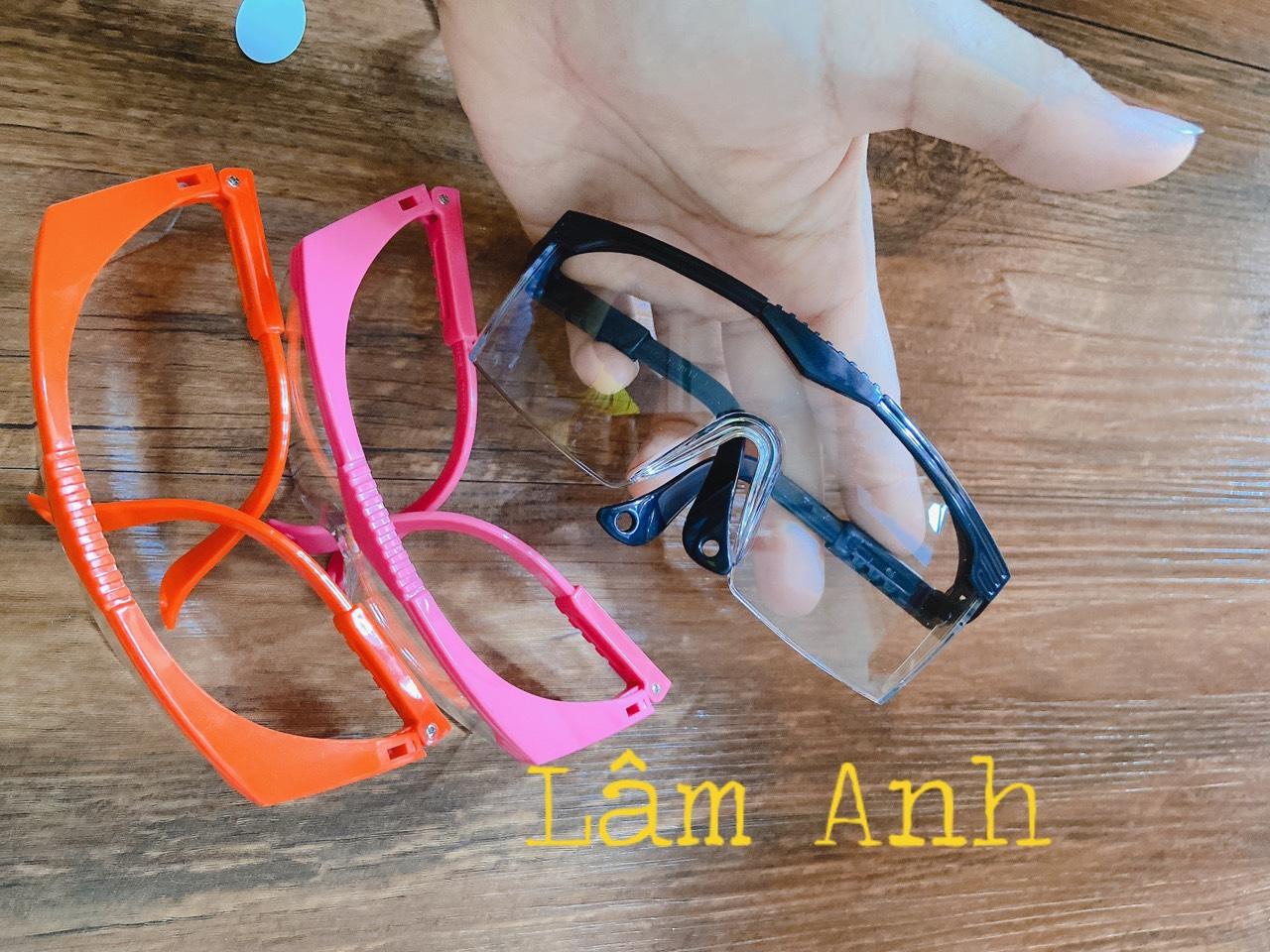 [HCM]Mắt kính bảo hộ cho bé