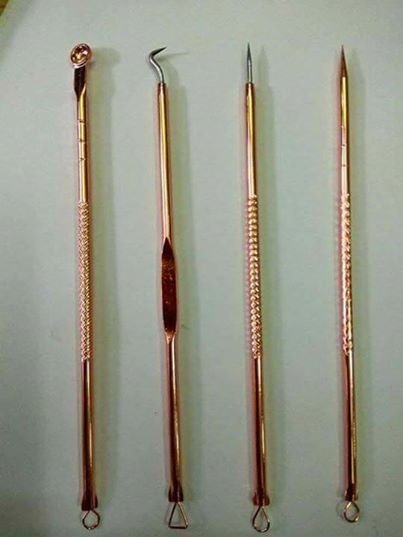 BỘ NẶN MỤN ĐA NĂNG