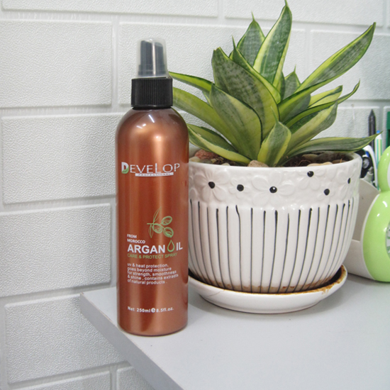 Xịt dưỡng mềm mượt tóc DEVELOP Argan oil 250ml