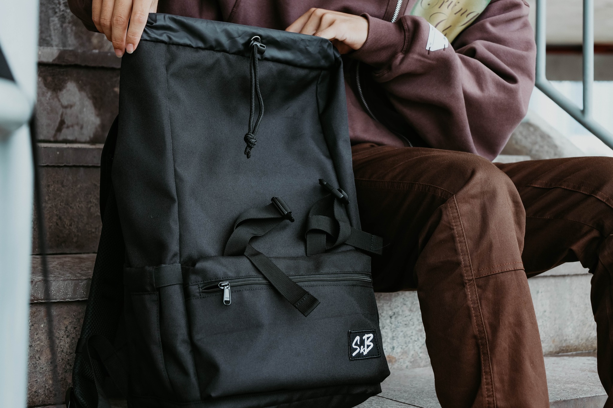 Balo Essentials Backpack chính hãng thương hiệu S&B màu đen