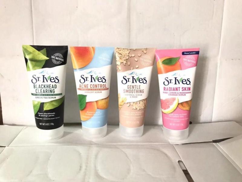Sữa rửa mặt - Tẩy Tế Bào Chết St.Ives Blackhead Clearing - Tommy Store