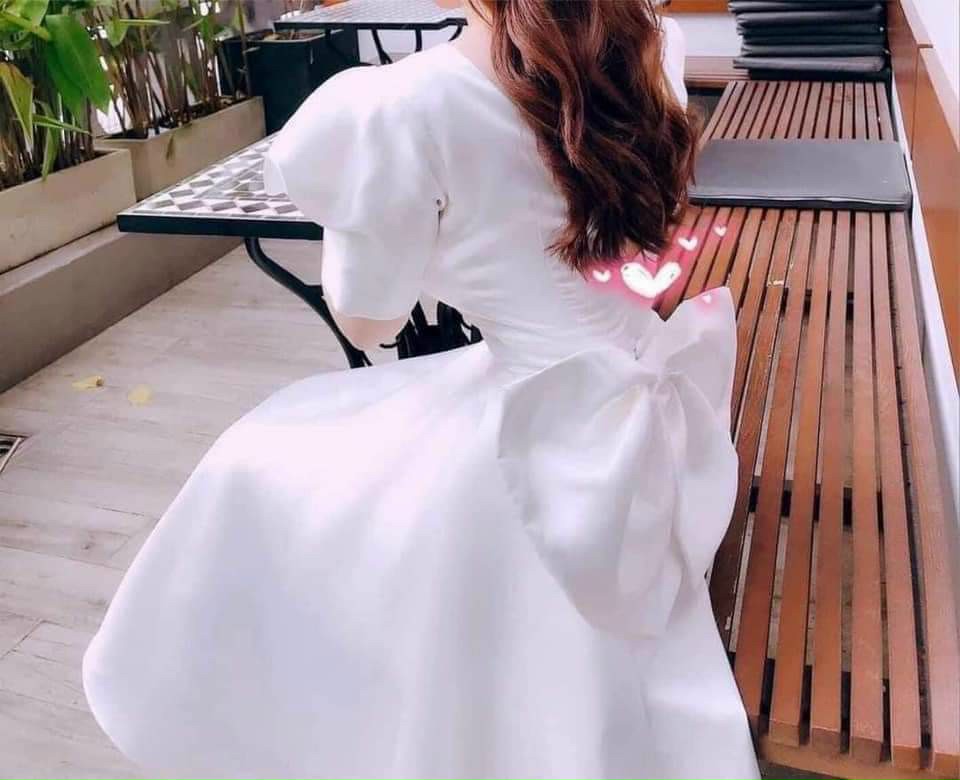 Đầm Xòe Tay Con Nơ Lưng