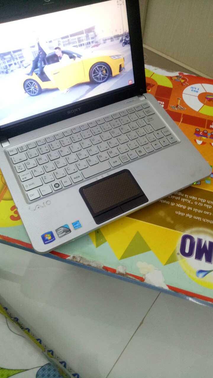 laptop sony mini