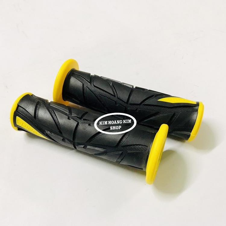 Cặp bao tay kiểu Spider gắn mọi loại xe máy (màu Vàng)