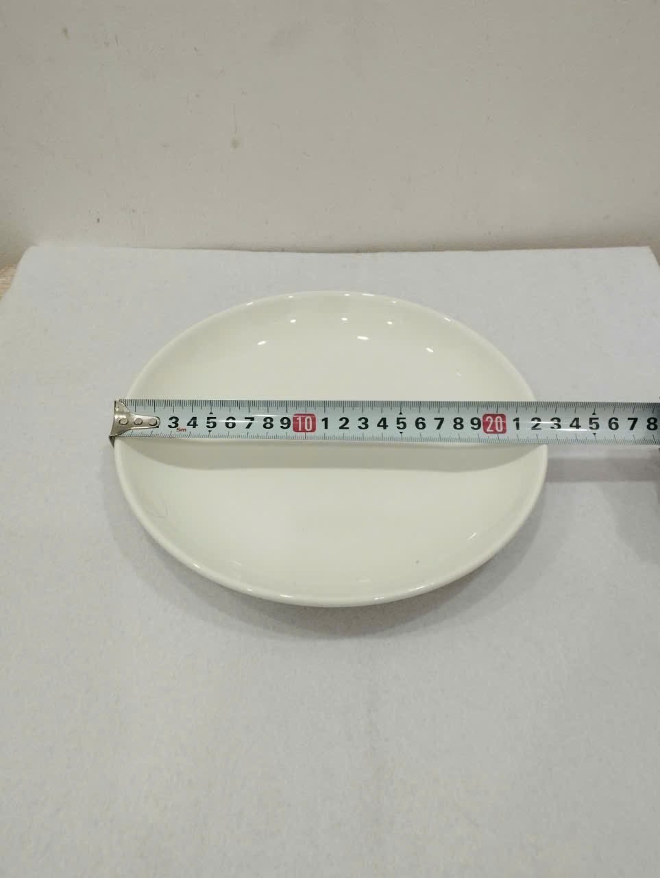 (mua 10c tặng 1c cùng loại) Dĩa sứ tròn ảo nhiều size 15cm 18cm 20cm 22.5cm
