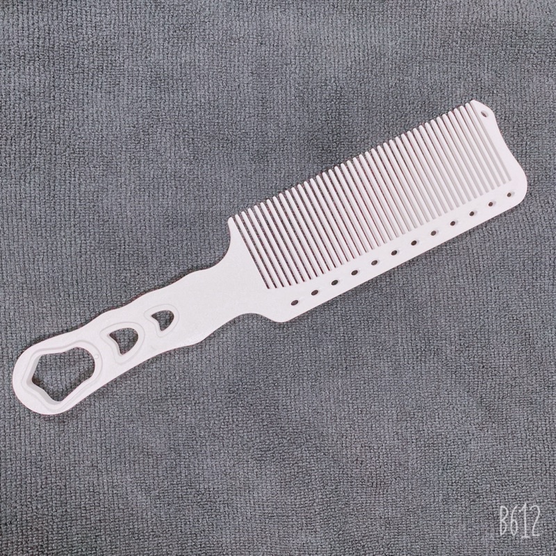Lược cắt tóc nam siêu bám tóc TONY&GUY YB - 282 carbon