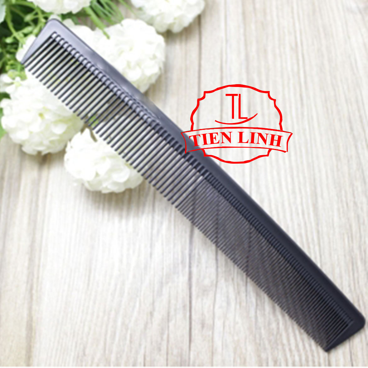 Combo kéo cắt tóc + Lược + Áo Choàng + Dao Cạo Râu
