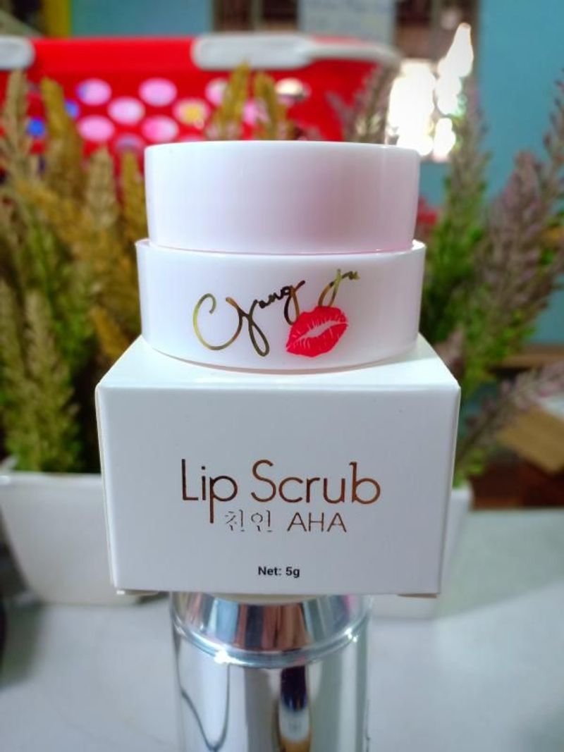Ủ Môi Gong Ju Lip Scrub AHA