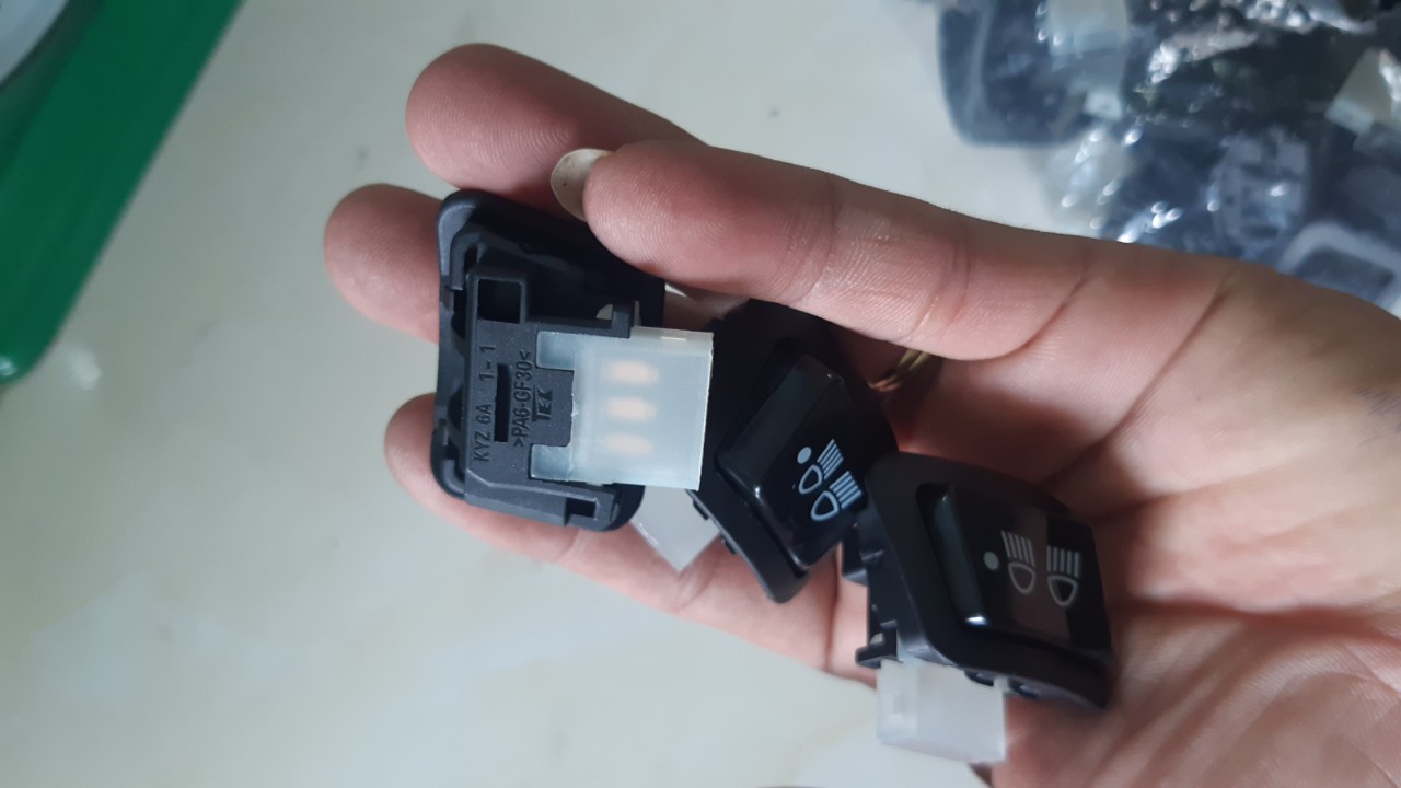 Công tắc 3 chế độ