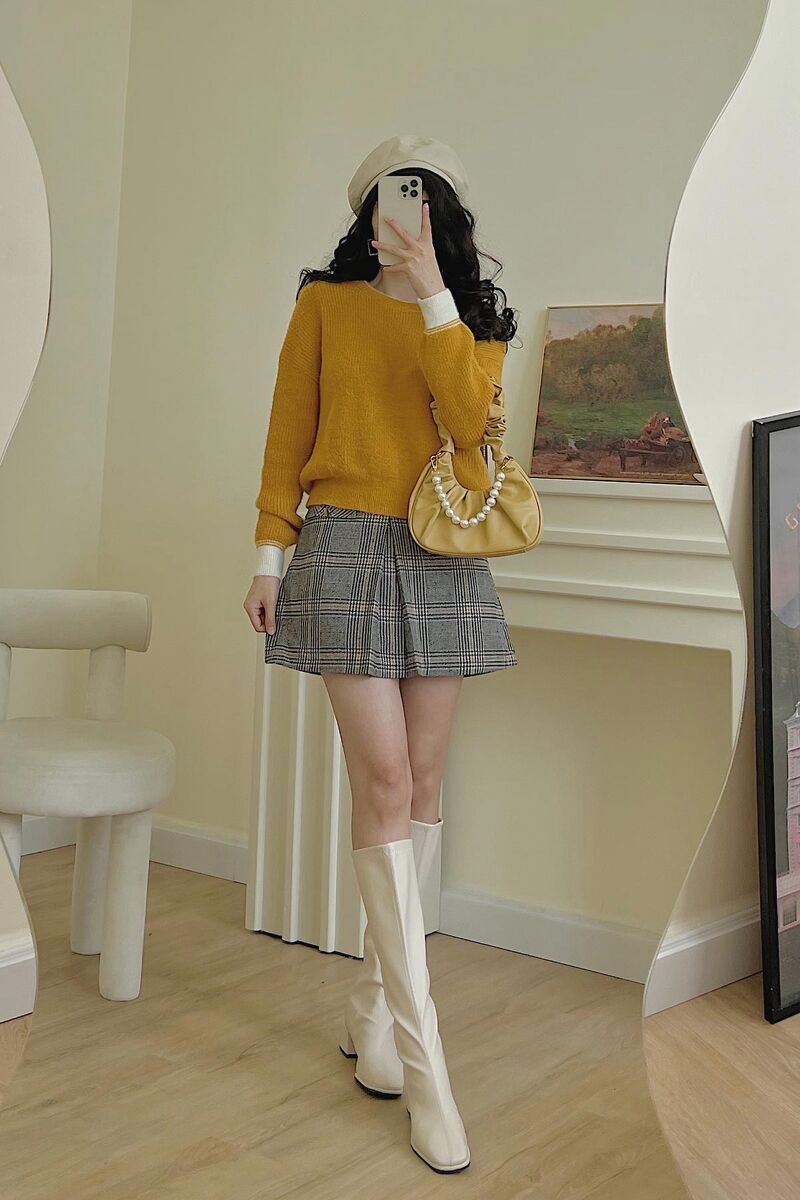 Áo len lông cổ tròn tay phối bo - V61W21T014