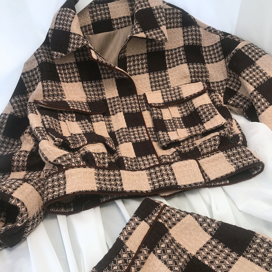 Set dạ bomber cá tính kẻ nâu