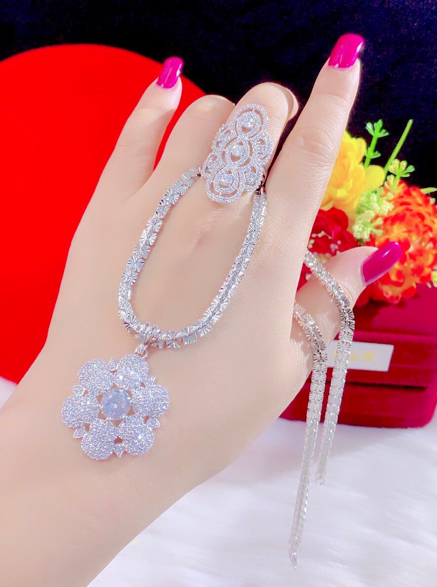 Dây chuyền nữ mạ bạch kim mẫu mới về