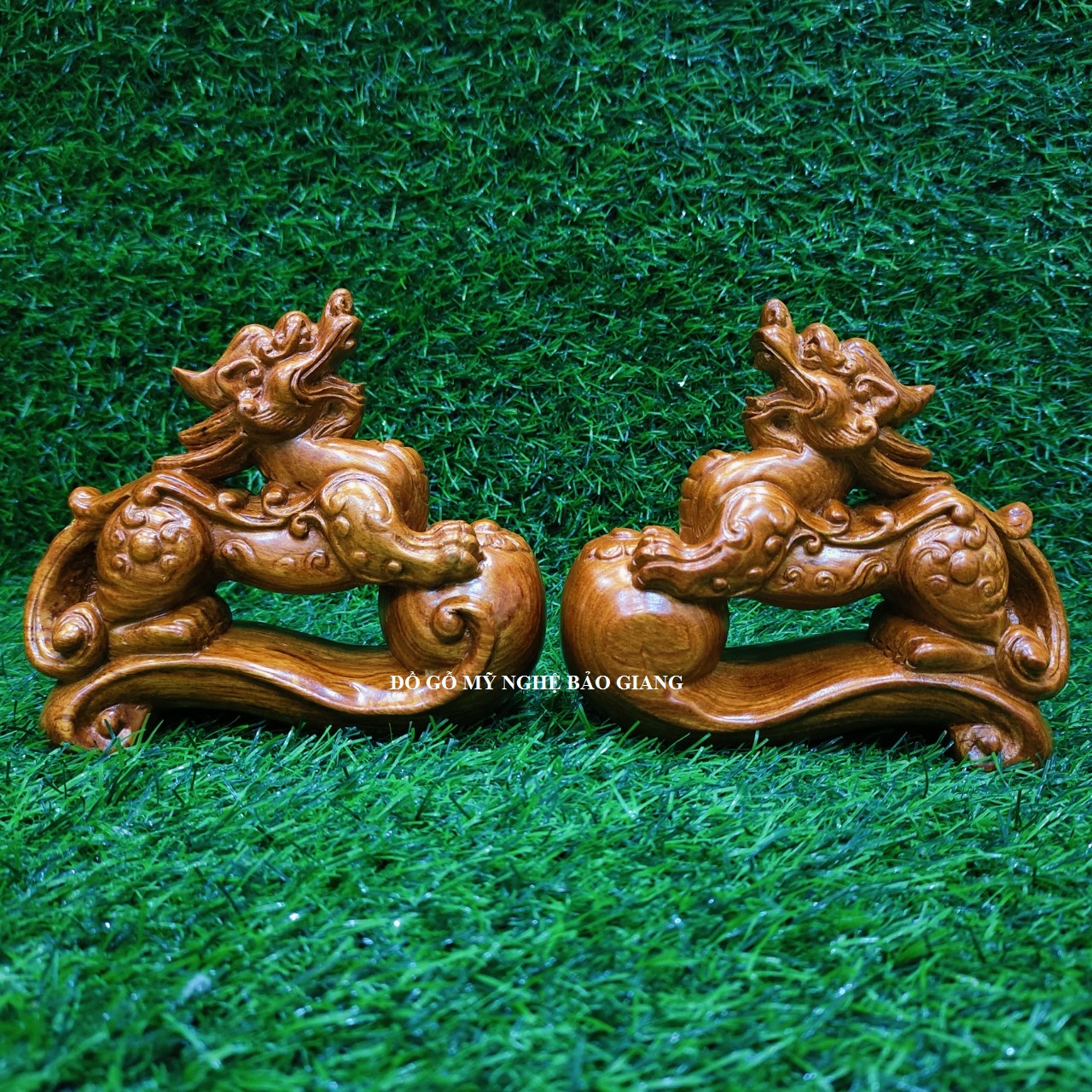 Cặp tỳ hưu gỗ hương