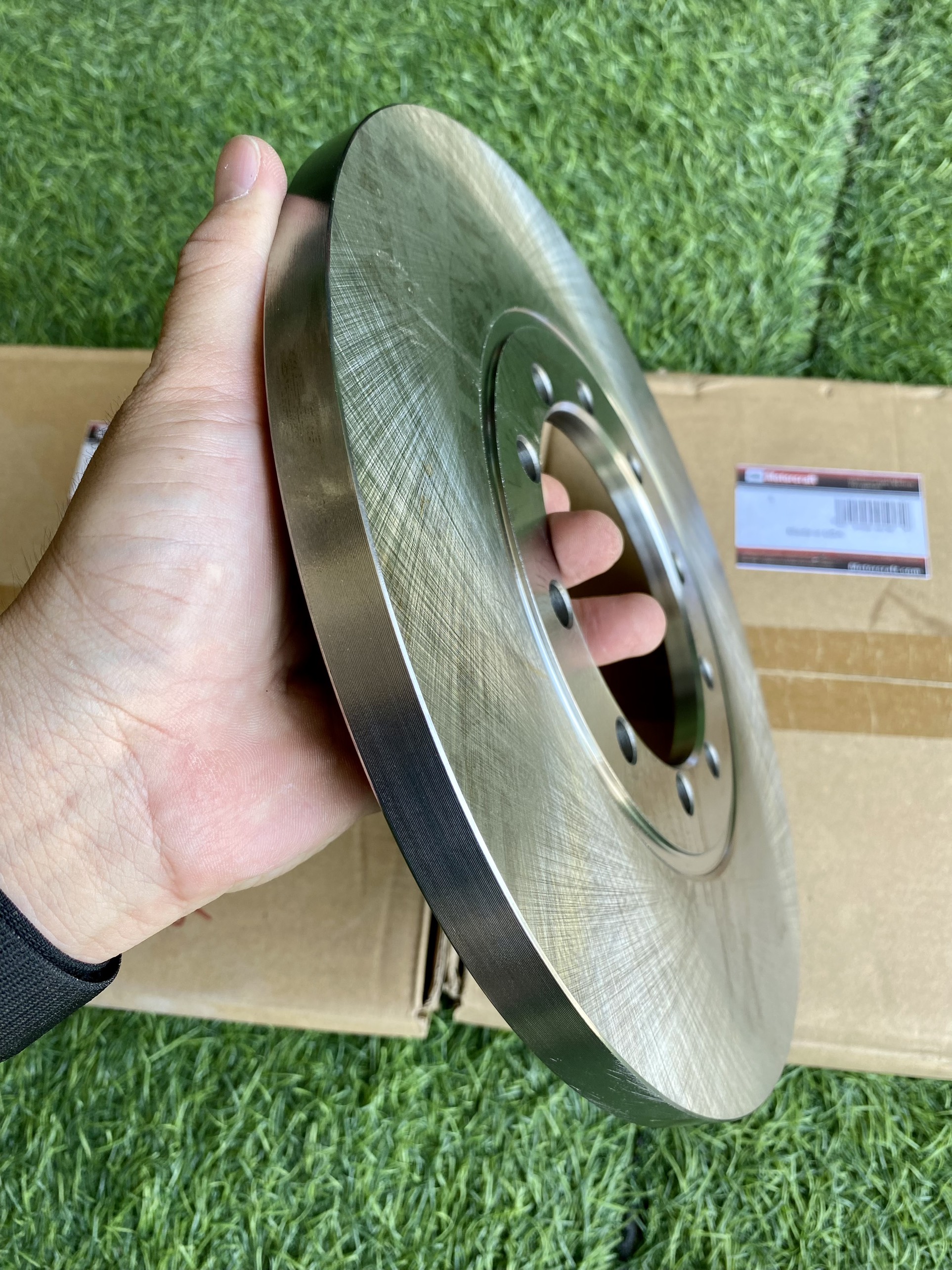 ĐĨA PHANH TRƯỚC / SAU FORD TRANSIT 2008-2021