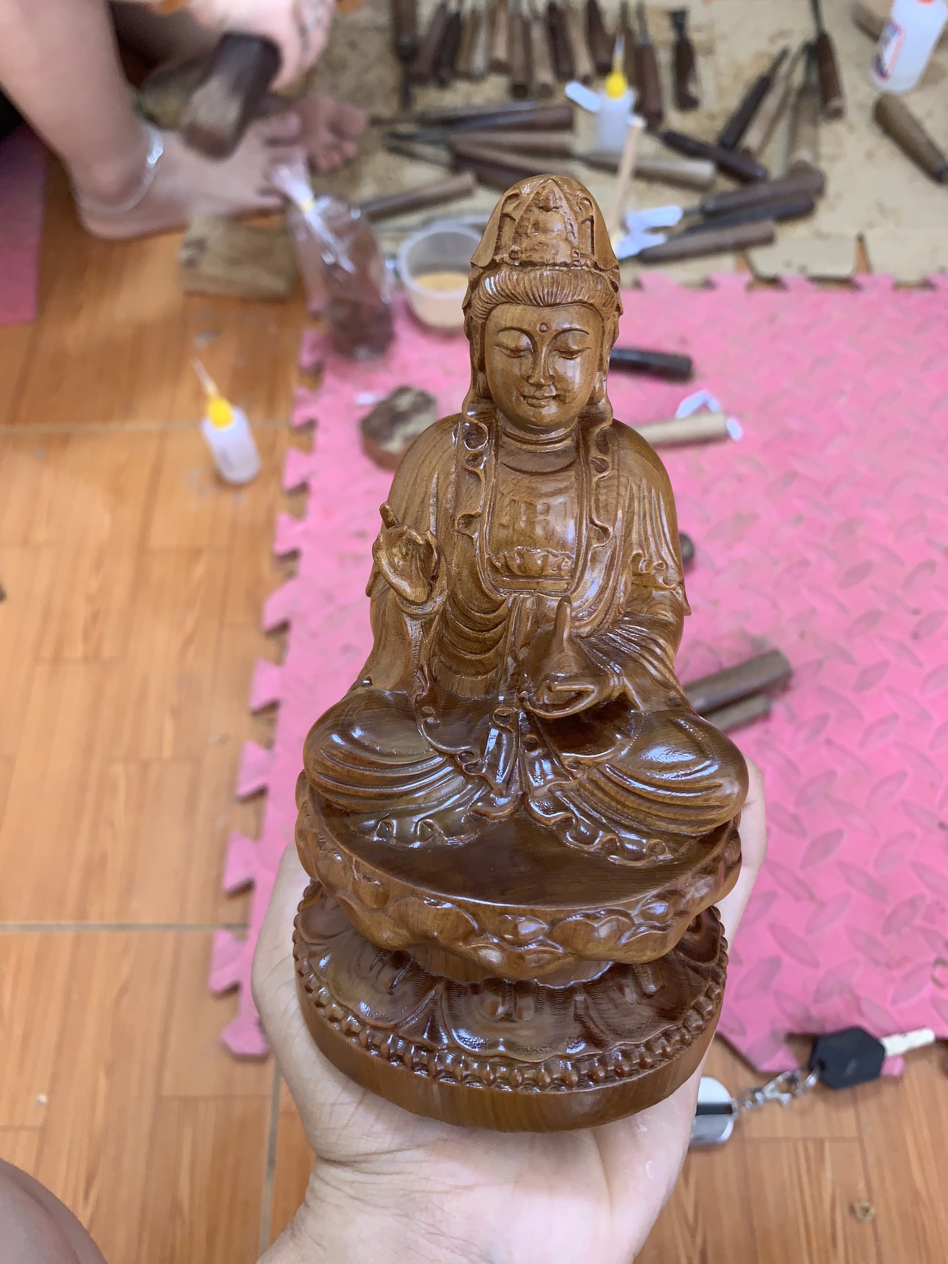 Tượng Phật Bà Quan Âm Gỗ Bách Xanh