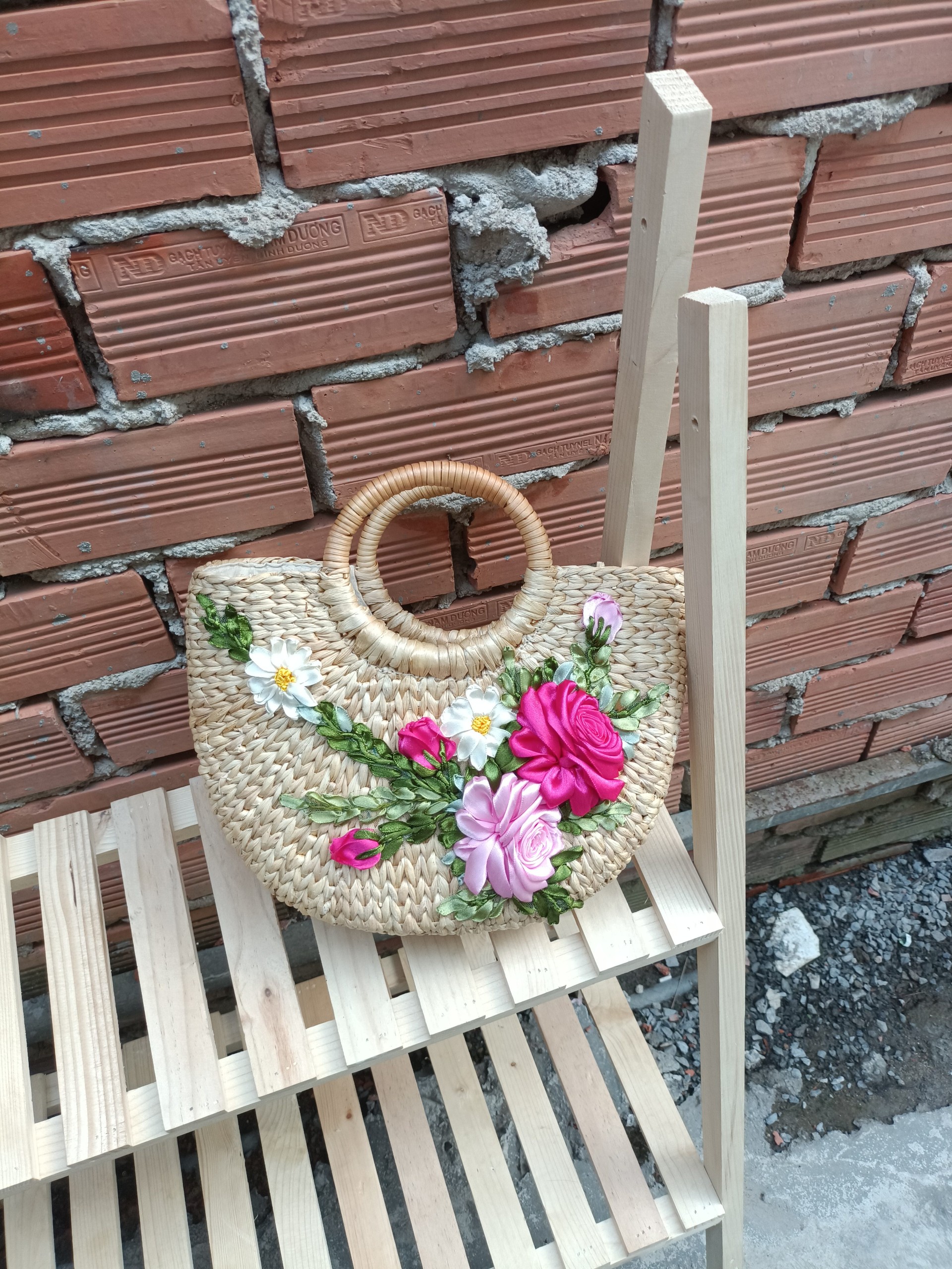 túi cói hoa hồng tím