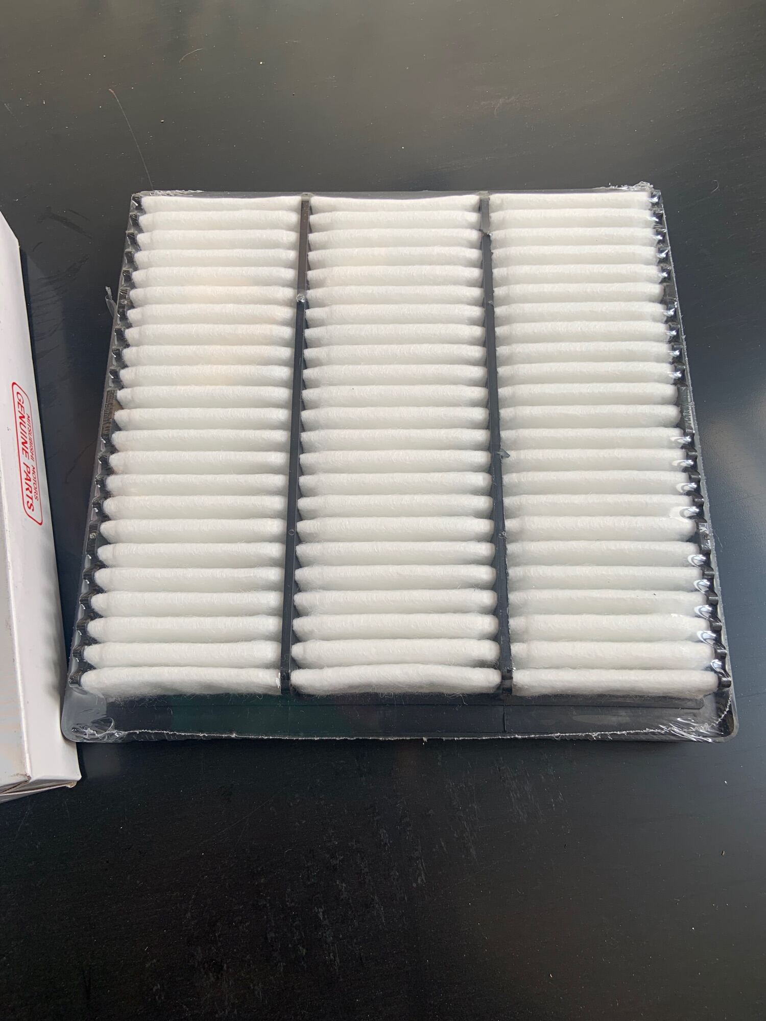Mitsubishi Jolie - Pajero V33 2000 engine air filter (SP code md620456)