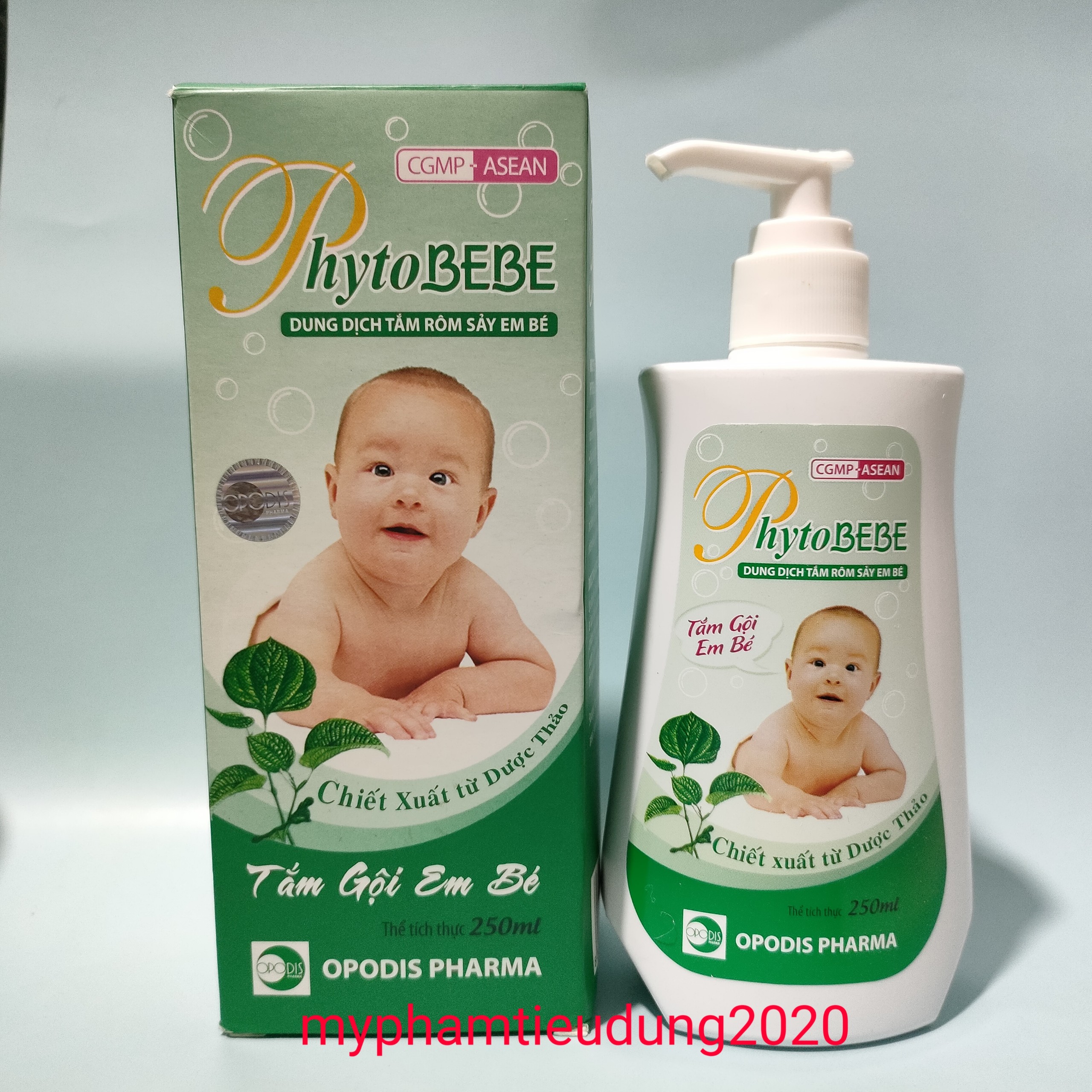 Sữa tắm gội em bé Phytobebe rôm sảy 250ml
