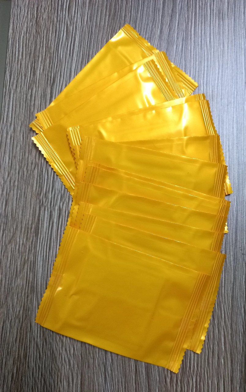 500 cái khăn lạnh, khăn ướt màu vàng