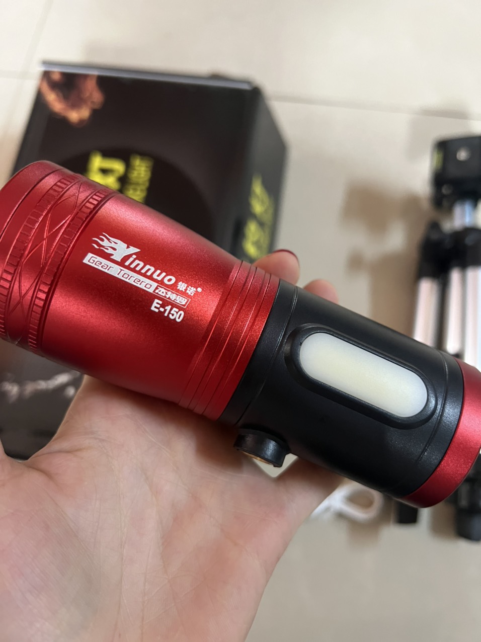 ĐÈN SOI PHAO HÃNG YINNUO CAO CẤP PIN TRÂU BÒ
