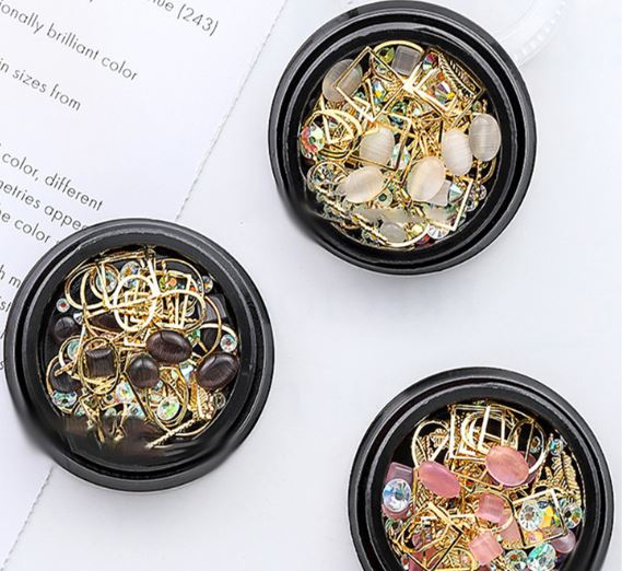 Hũ charm đá mắt mèo trang trí móng