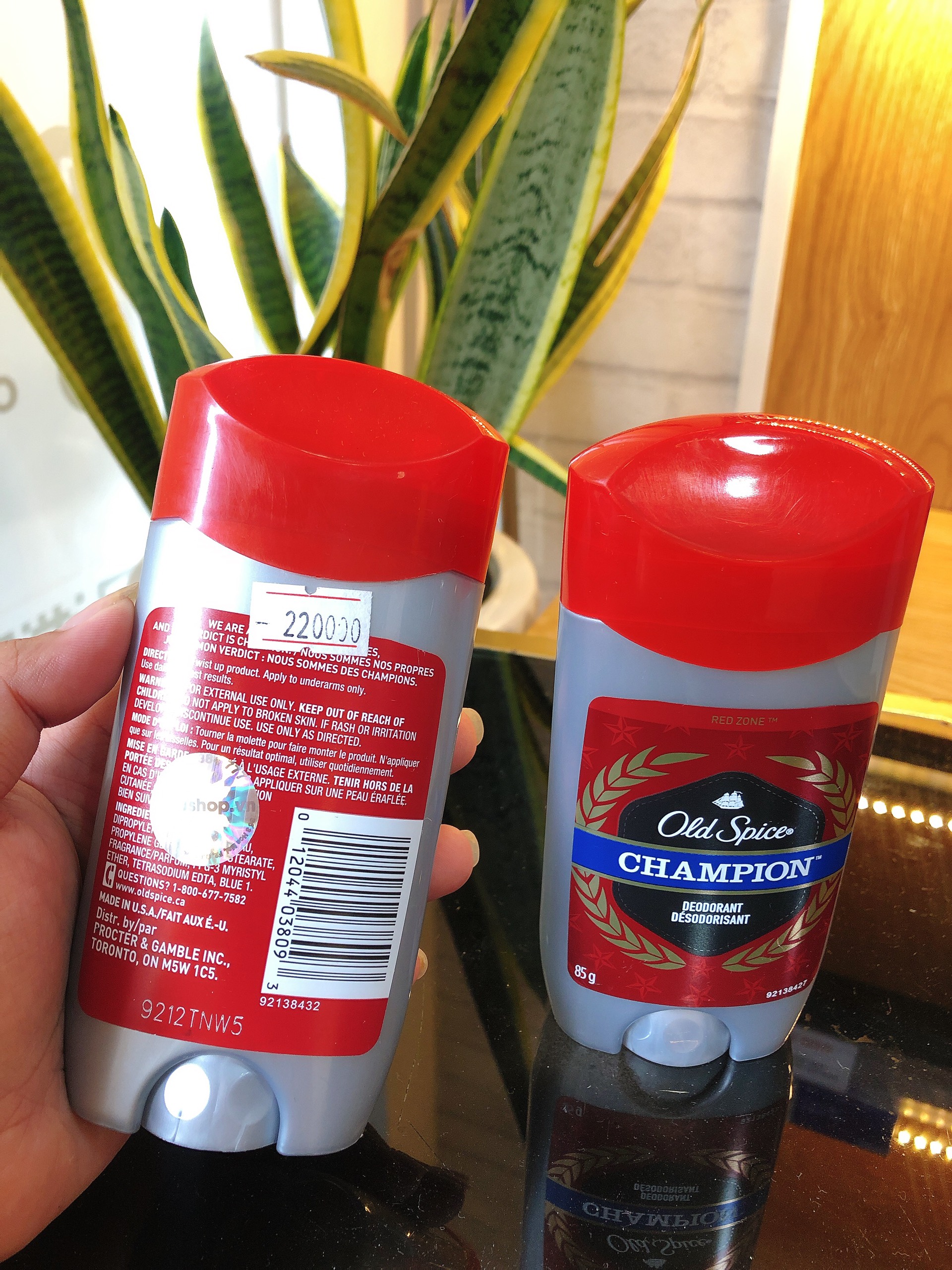 Lăn Khử Mùi Old Spice Red Zone Collection Champion