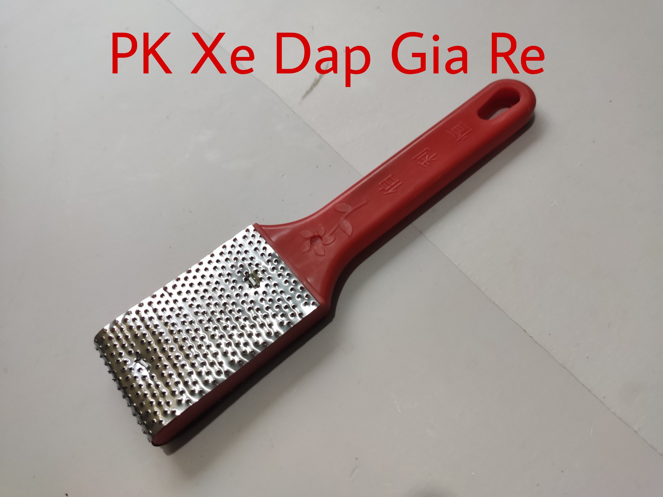 Dụng cụ đánh bào mài nhám vá săm ruột xe máy - xe đạp