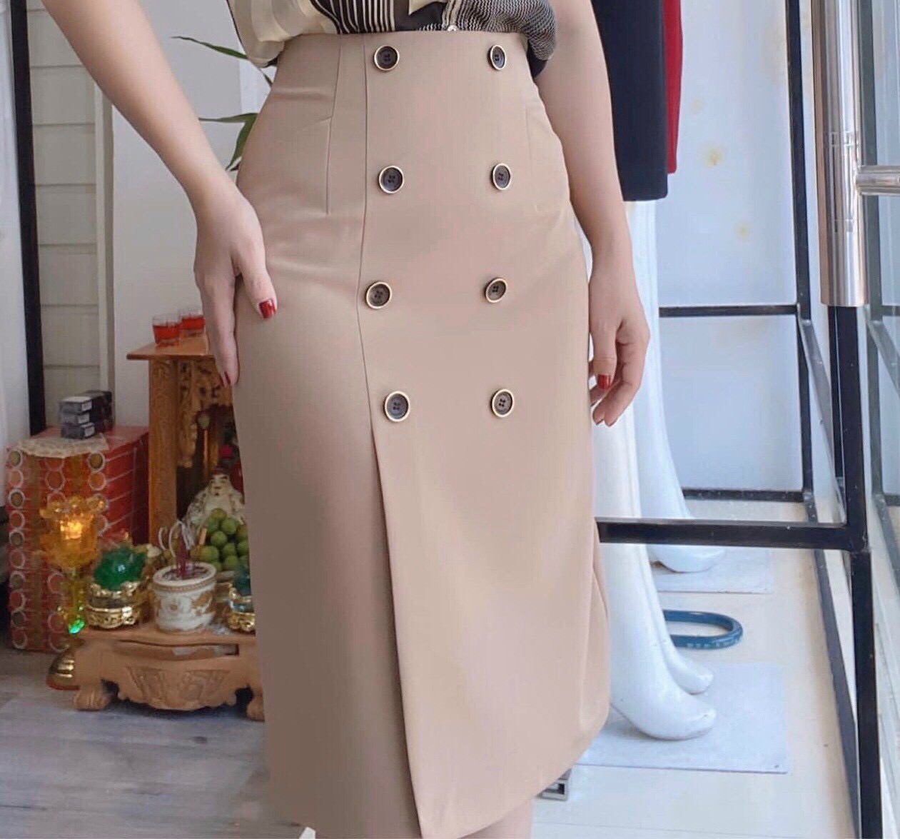 Chân váy ôm công sở