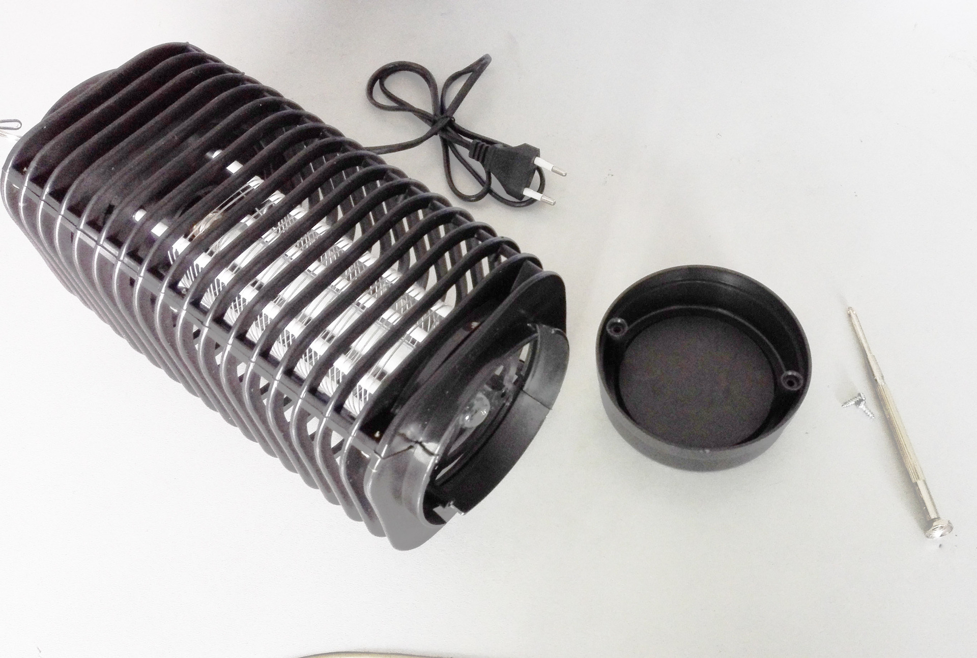 Đèn Bắt Muỗi Và Côn Trùng Tower 3D Hando (3W)