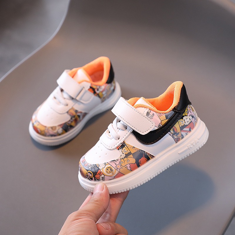 Giày sneaker cho bé trai bé gái size 22-26